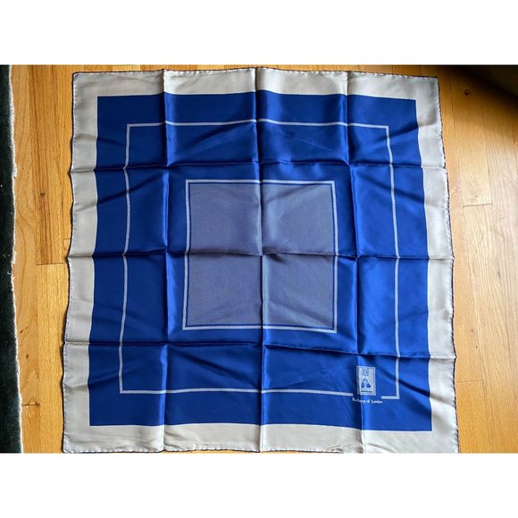 NEW Vintage Burberrys of London blue print silk scarf 30x31 - Picture 1 of 3